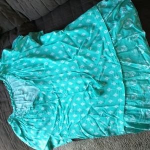 Women's Top - Size XXL